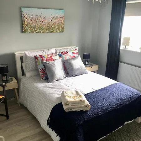 No. 8 Bed & Breakfast Kilkelly